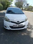 Toyota Vitz 2013 White - 1