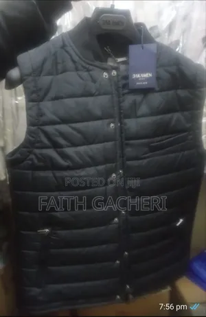 Sleeveless Puffy Jackets za Unisex kutoka Uturuki