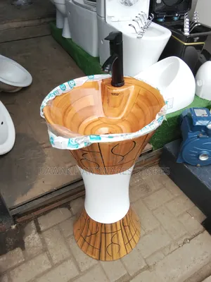 Drum Pedestal Basin - Wood Finish
