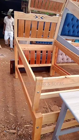 Kitanda cha Mbao cha 5x6 - Kipya Kabisa