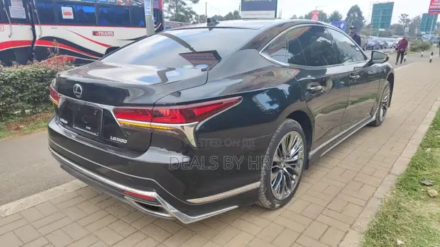 Lexus LS 500h AWD 2018 Black - 1