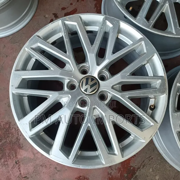 Magurudumu ya VW Golf - Inchi 18 - 1