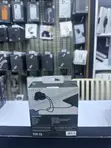 Levelo Vero 20W GaN UK Adapter with USB-A & Type-C Ports - 2