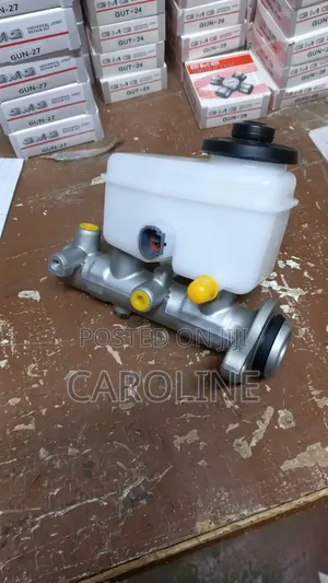 Brake Master Cylinder kwa Toyota Land Cruiser 79