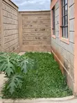 Bungalow ya Vyumba 3 na DSQ Kamakis Inauzwa - 5