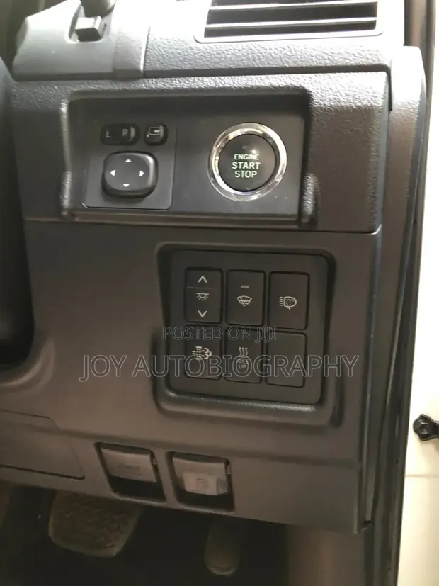 Toyota Land Cruiser Prado 2.8 TZ-G 2017 Nyeupe - 1