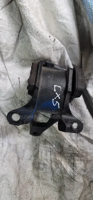 Mazda CX-5 Gearbox Mount (Used)