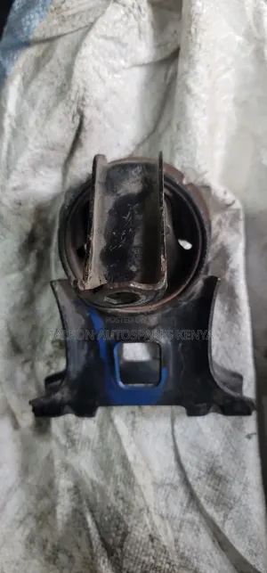 Nissan Dayz Engine Mount (Iliyo tumika)