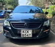 Volkswagen Passat 2.0 Sedan 2010 Black - 1