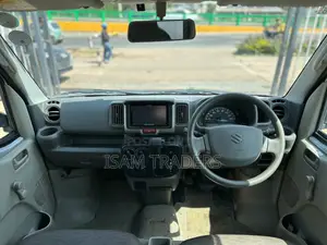 Suzuki Every Wagon 2020 Nyeupe