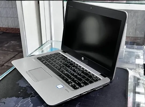 HP EliteBook 840 G3 Laptop - Core i5, 4GB RAM, 256GB SSD - 1