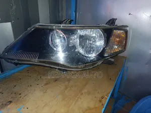 Mitsubishi Outlander 2008 Xenon Headlight