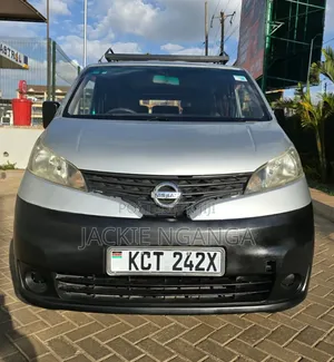 Nissan NV200 2011 Automatic