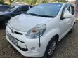 Toyota Passo 1.0 FWD 2015 Nyeupe - 4
