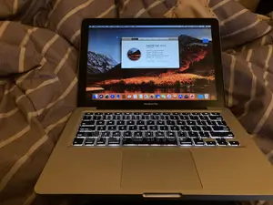 Apple MacBook Pro 2012 8GB RAM 500GB HDD