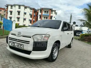 Toyota Probox 2015