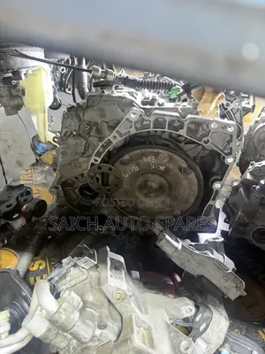 Gearbox ya Nissan Tiida HR15