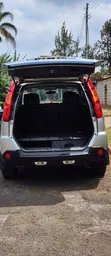 Nissan X-Trail 2010 Silver - 3