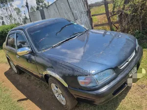 Toyota Corolla 1998 - Bluu