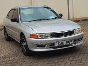 Mitsubishi Lancer 2005 Nyeupe
