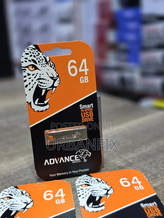 64GB High Speed Advance Flash Drive - Silver - 1