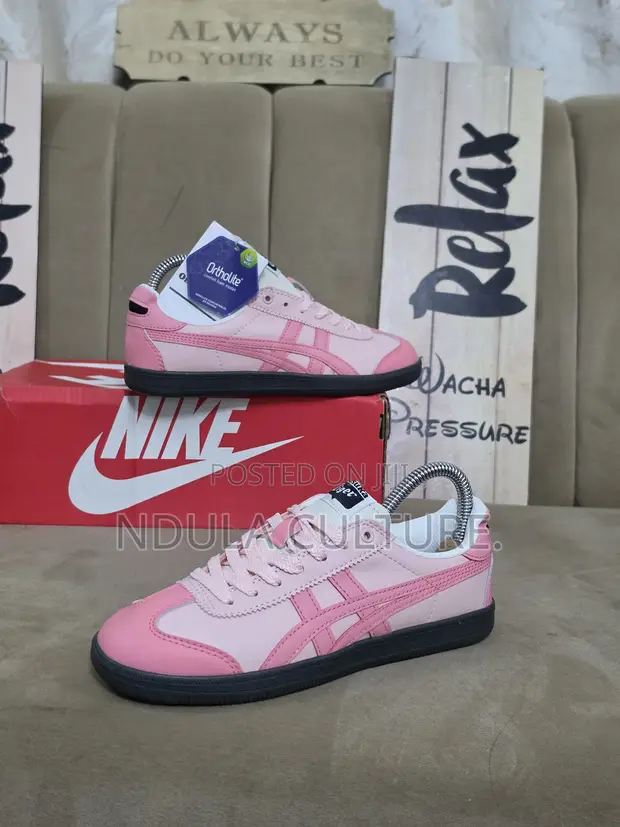 Onitsuka Tiger Tokuten Sneakers - 1