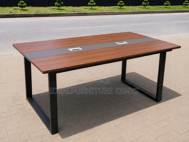 Boss Office Products Meza ya Mkutano ya Mstatili - 1
