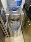 Water Dispenser (Moto, Joto la kawaida, Baridi/Inayoganda) - 1