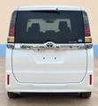 Toyota Voxy X 2WD 8-Seater 2019 White - 2