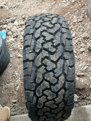 Magurudumu 205/70 R15 Comforsor CF1100 All-Terrain