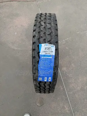 Tairi ya 700R16 Fortune - Mpya Kabisa