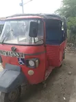 Piaggio Tatu-Wheeler 2016 Nyeusi - 2
