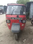 Piaggio Tatu-Wheeler 2016 Nyeusi - 5