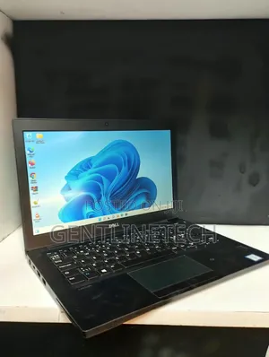 Laptop Dell Latitude 7280 - Core i7, 8GB RAM, 128GB SSD