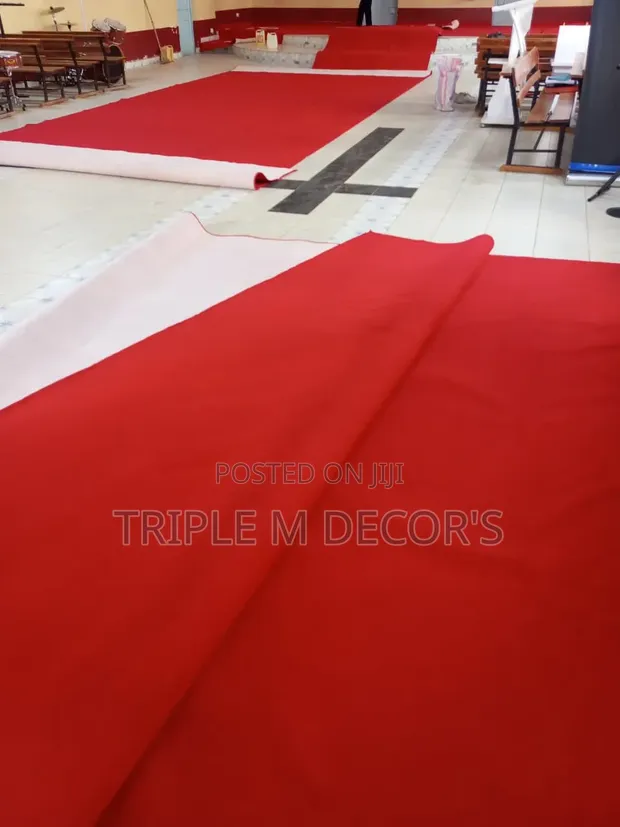 Anti-Slip 4mm Delta Red Carpet for Church Sanctuary - 1