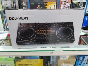 Pioneer DDJ-REV1 DJ Controller