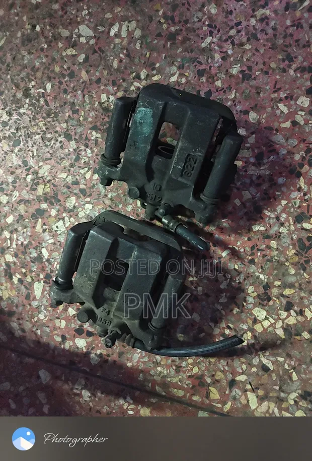 Nissan X-Trail NT31/T30 Rear Brake Caliper - 1