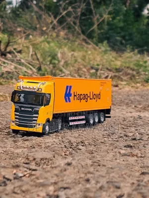 Lori la Premium Diecast Scania S730 na Kontena la Hapag-Lloyd