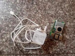 Raspberry Pi 5 4GB na Charger na Cooler