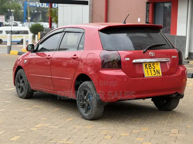 Toyota Corolla RunX 2005 Burgundy - 1