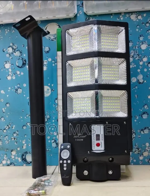 JSOT Double-Sided 100W Solar Street Light - 1