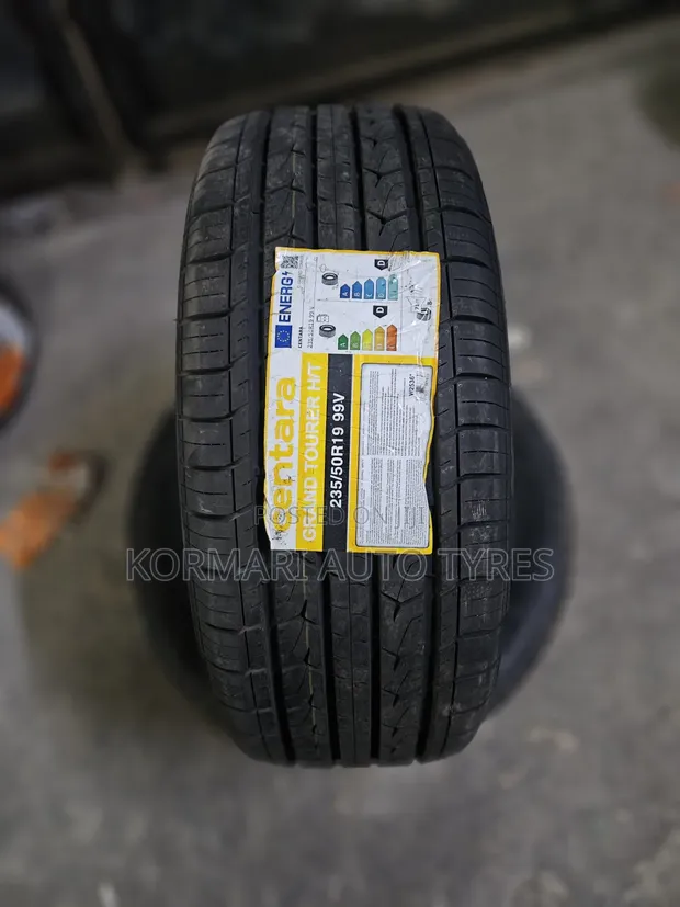 Tairi ya Centara 235/50R19 - 1