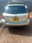 Subaru Outback 2006 Beige - 1