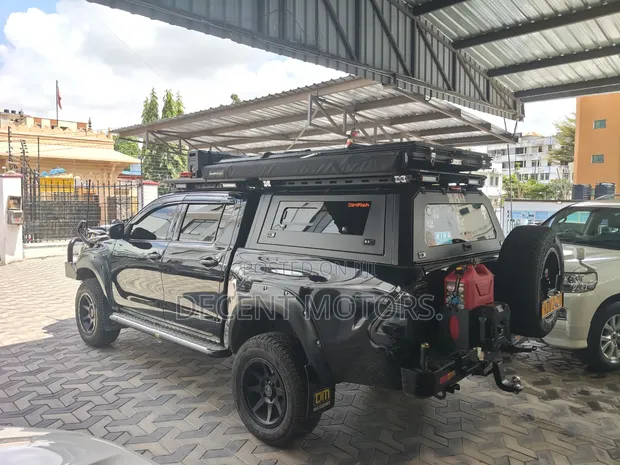 Toyota Hilux 2.8 GD-6 4x4 Double Cab 2019 - 1