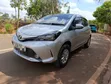 Toyota Vitz 2016 Nyeupe - 3