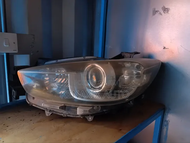 Mazda CX-5 2012-2015 Xenon Headlight - 1