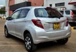 Toyota Vitz 2015 Nyeupe - 3