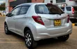 Toyota Vitz 2015 Nyeupe - 5