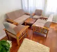 Sofa ya Ofisi ya 5-Seater Fremu ya Mahogany - Nyeusi - 2