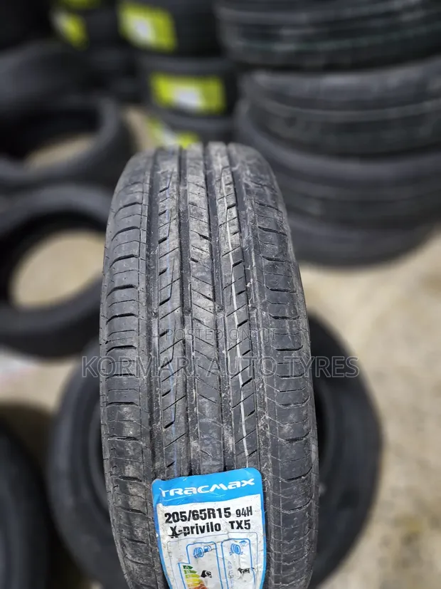 Tairi ya Tracmax 205/65R15 - 1